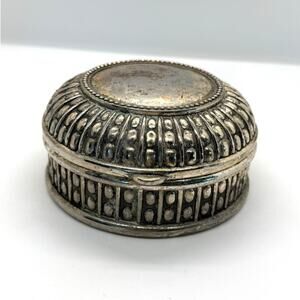 VTG Sheridan Silver Plate Finish Dots Round Trinket Box Hinged Blue Velvet Lined